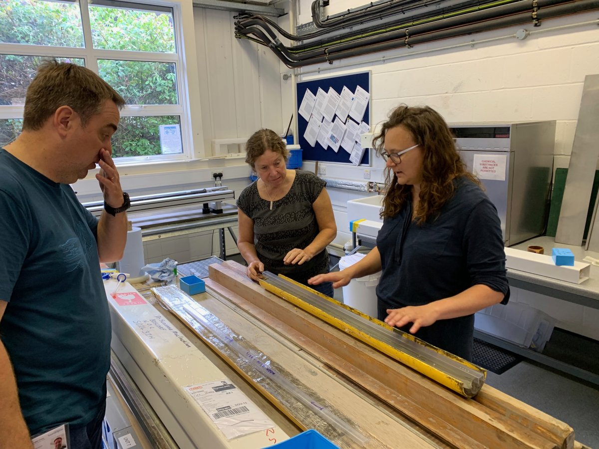 Image 3 (above) and 4 (below): Core preparation and analysis in the BOSCORF laboratory space with Dr. Jeff Evans, Evelyn Dowdeswell and Deputy Curator Dr. Millie Watts